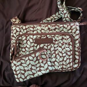 Vera Bradley Crossbody and Matching Coin Purse Mint Leaf Perfect Cond.